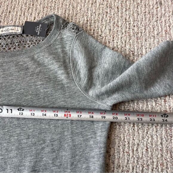 Abercrombie & Fitch Cotton Sweater NWT - Picture 8 of 10